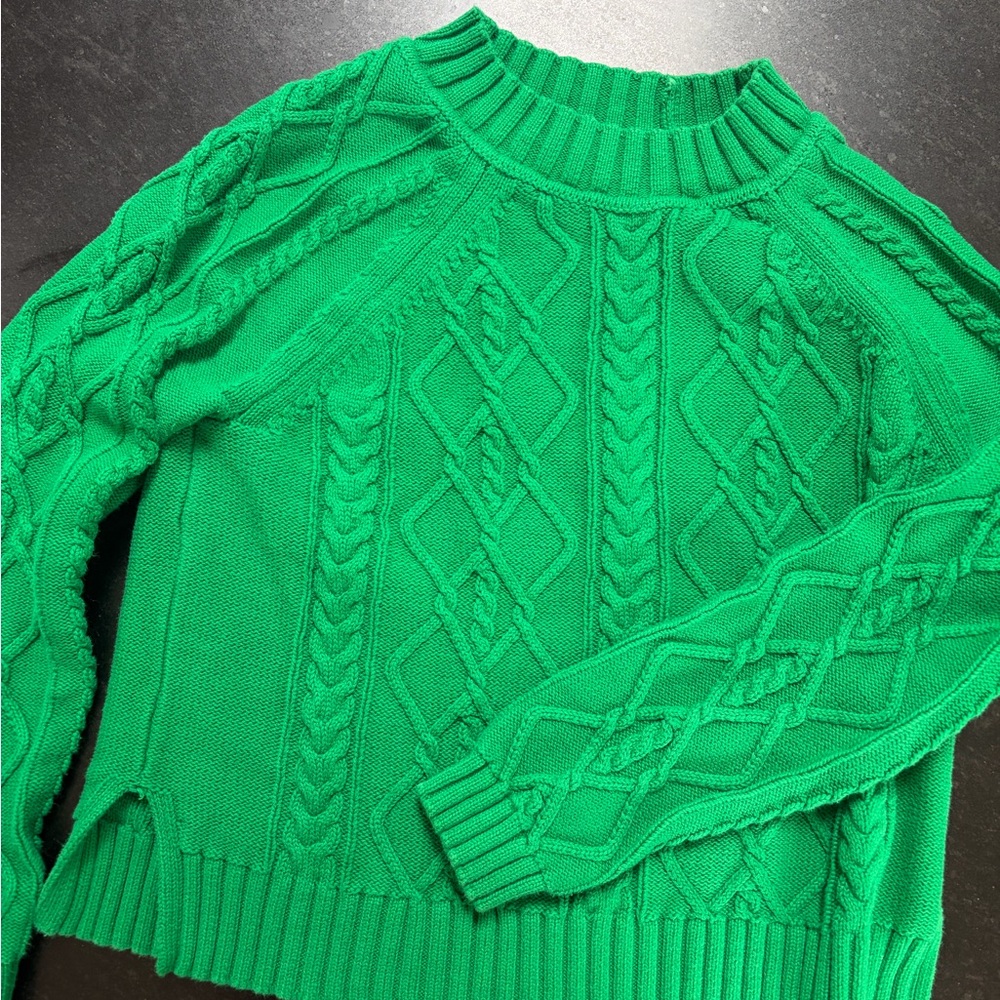 GAP green Cable Knit Sweater
